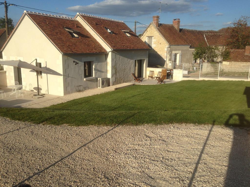 La Grange De La Chaise Saint-Georges-sur-Cher Room photo